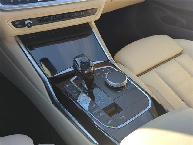 Used 2019 BMW 330i xDrive Sedan w/ Premium Package image 14