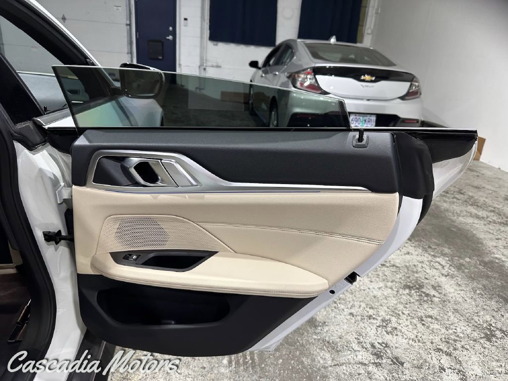 Used 2023 BMW i4 eDrive40 w/ Premium Package image 22