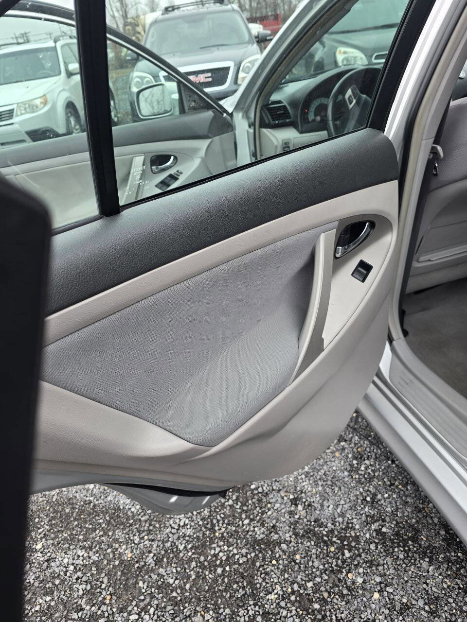 Used 2008 Toyota Camry SE FWD image 14