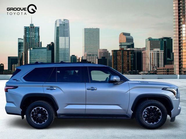 Used 2023 Toyota Sequoia SR5 w/ SR5 Premium Package image 7