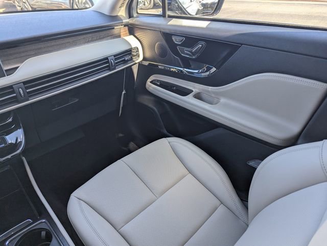 New 2026 Lincoln Corsair Reserve image 15