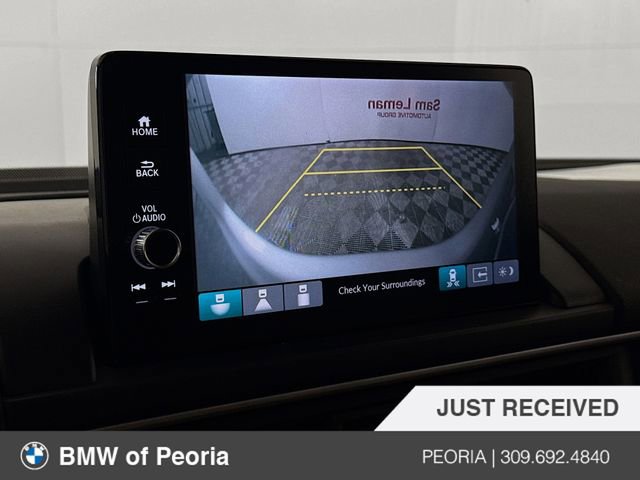 Used 2023 Honda Pilot Touring image 14