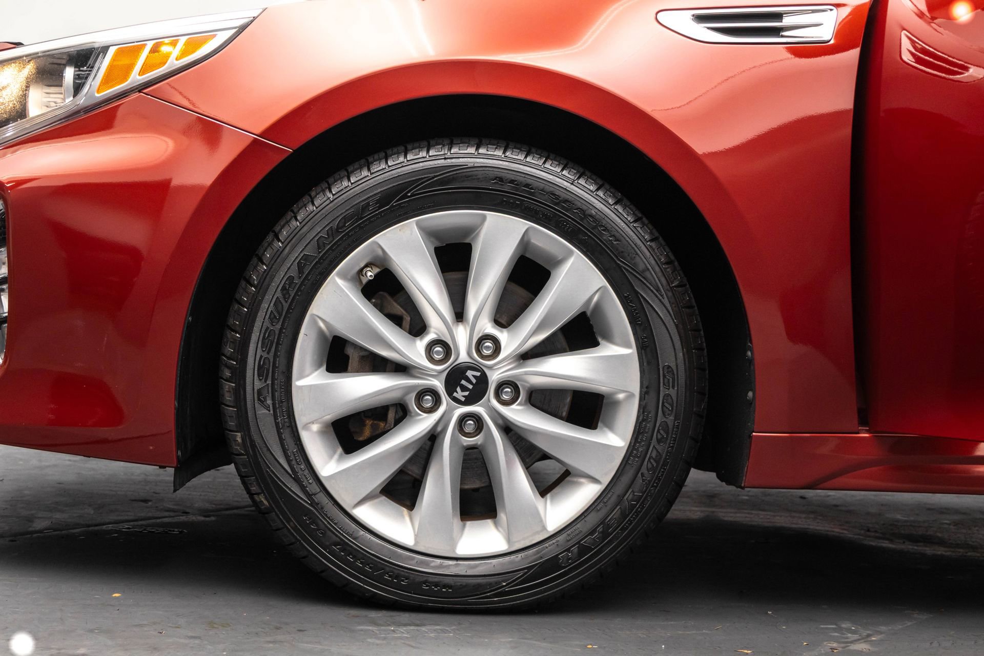 Used 2018 Kia Optima S image 42