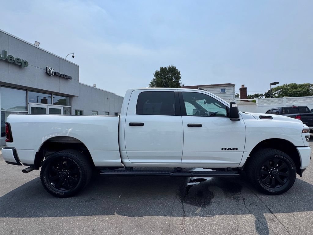 Used 2026 RAM 2500 Big Horn AWD/4WD image 9