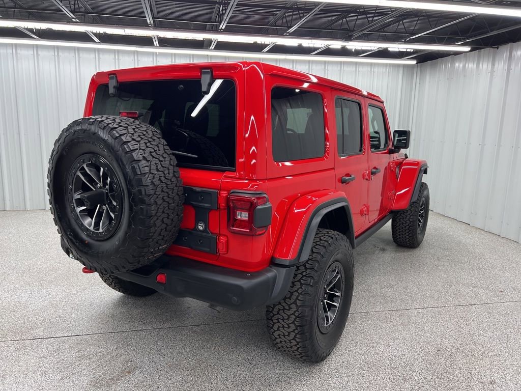 Used 2025 Jeep Wrangler Unlimited Rubicon image 6
