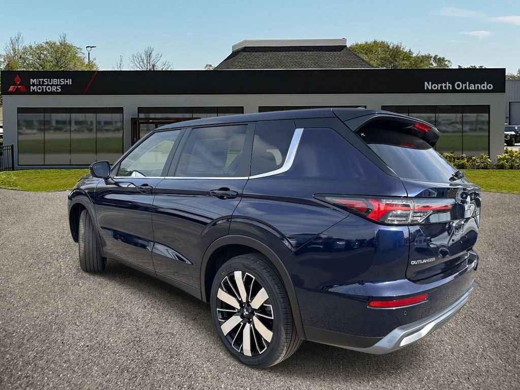 New 2026 Mitsubishi Outlander SE image 4