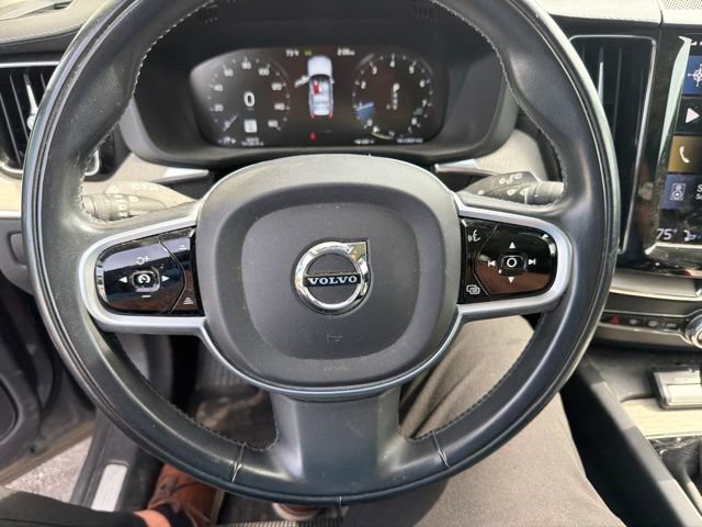 Used 2021 Volvo XC60 T5 Inscription w/ Advanced Package AWD/4WD image 8