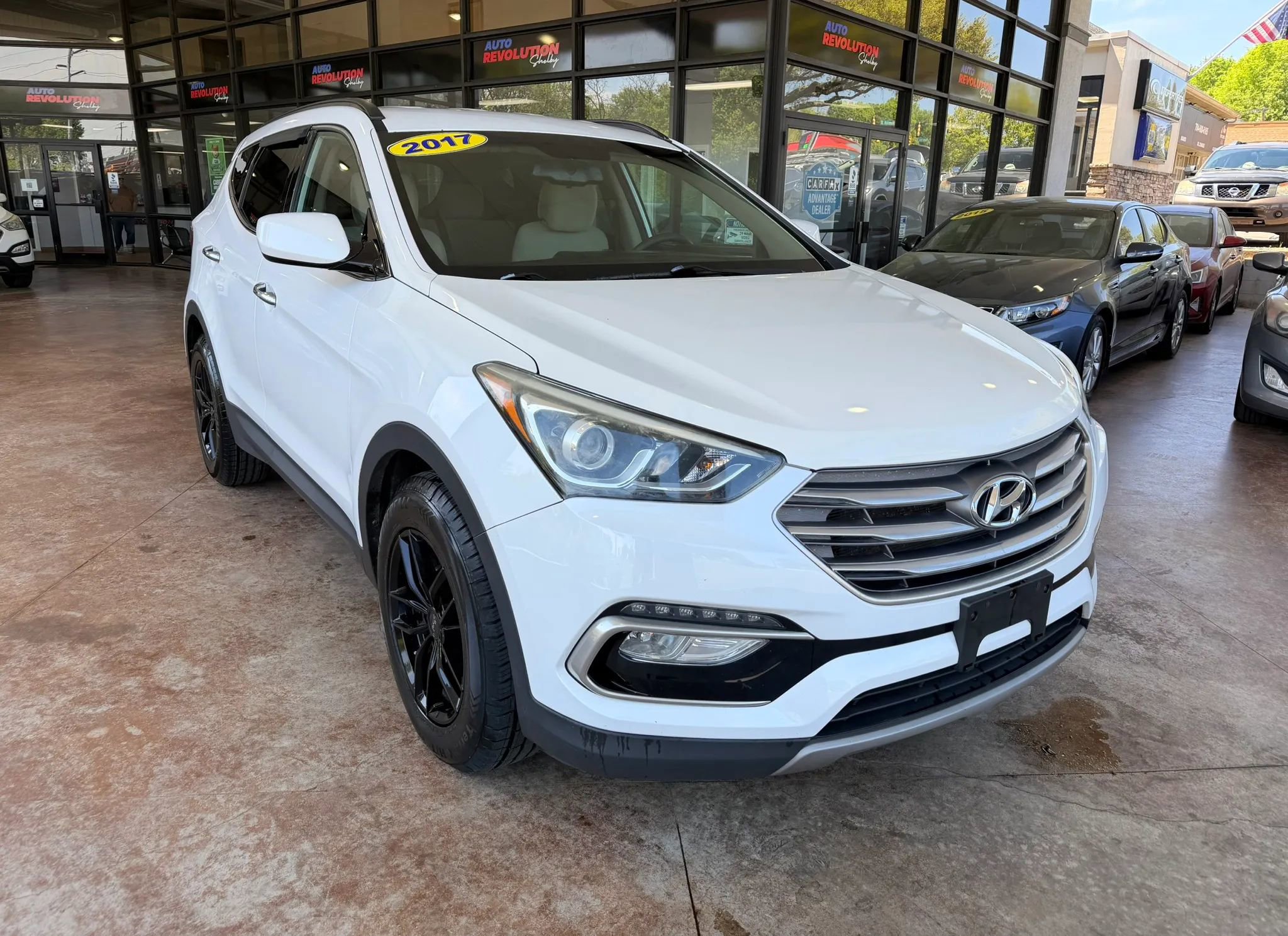 Used 2017 Hyundai Santa Fe Sport AWD/4WD image 1
