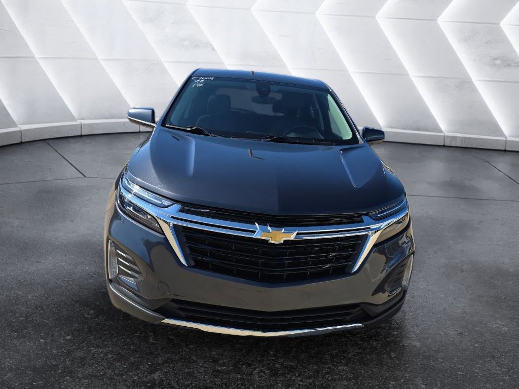Used 2022 Chevrolet Equinox LT image 2