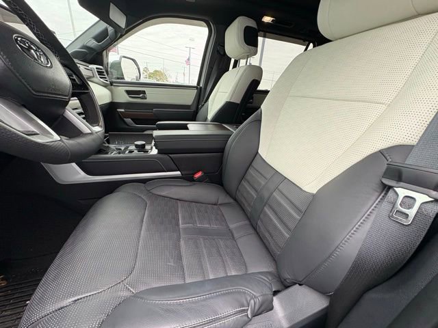 Used 2025 Toyota Sequoia Capstone image 14