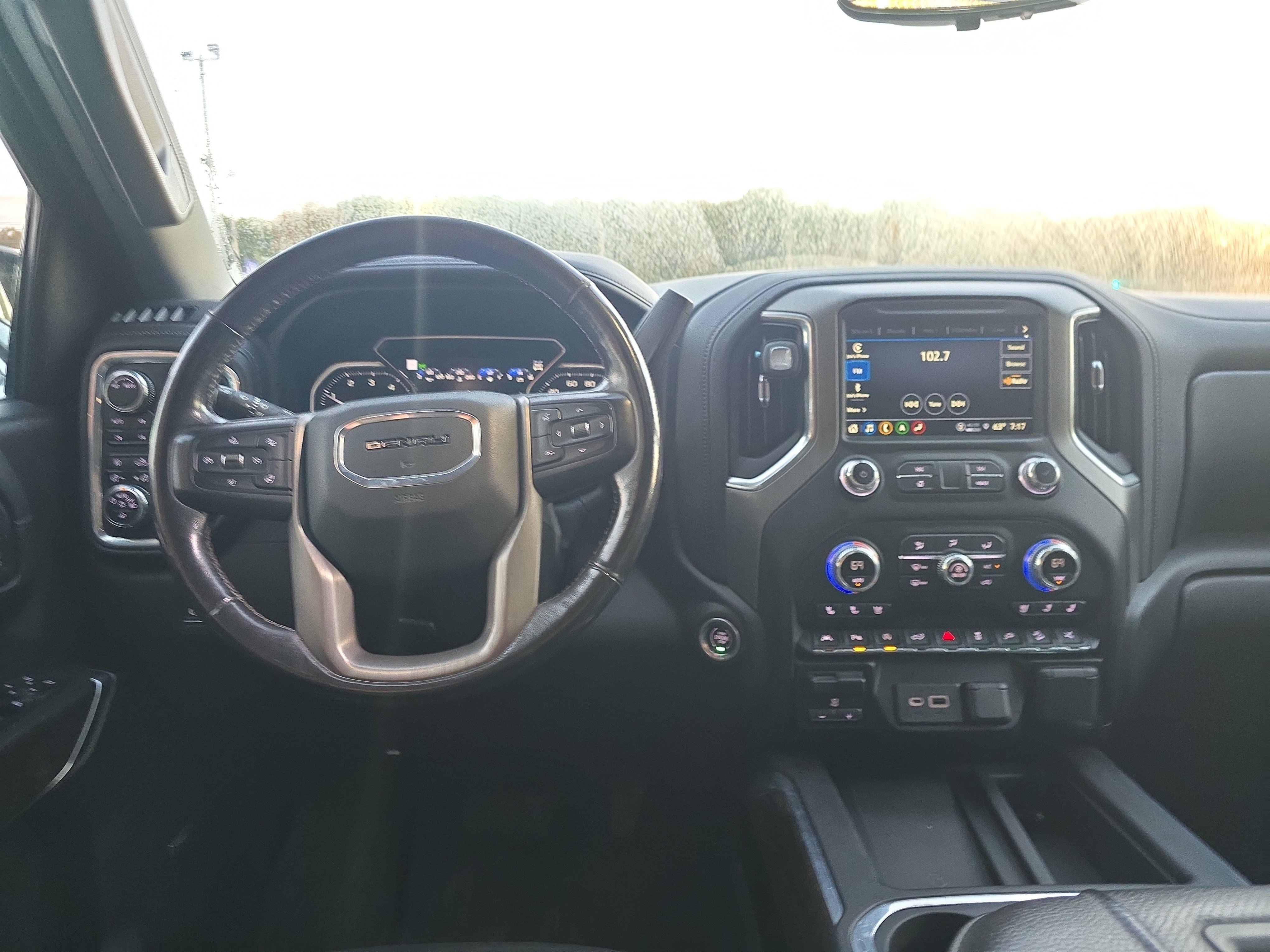 Used 2021 GMC Sierra 1500 Denali w/ Denali Ultimate Package AWD/4WD image 40