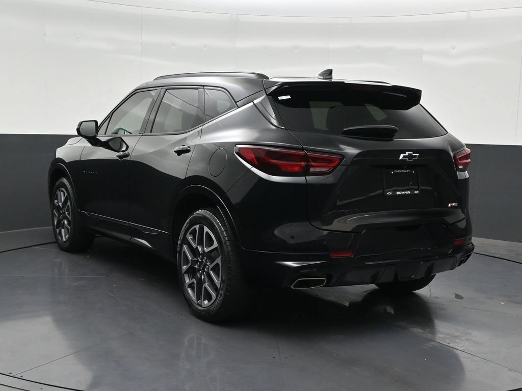 Used 2023 Chevrolet Blazer RS FWD image 3