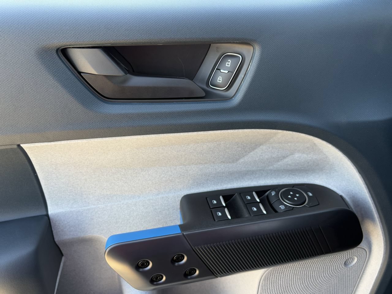 New 2026 Ford Maverick XLT w/ XLT Luxury Package FWD image 23