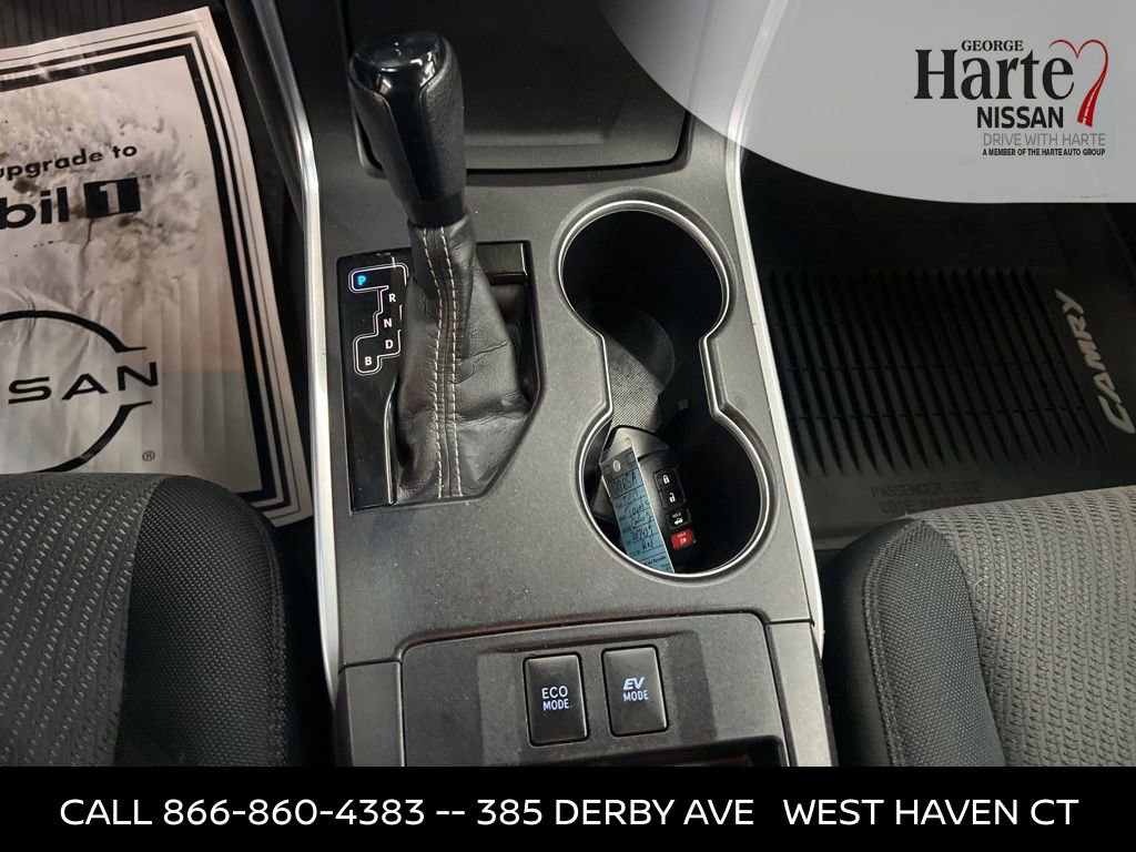 Used 2017 Toyota Camry LE image 56