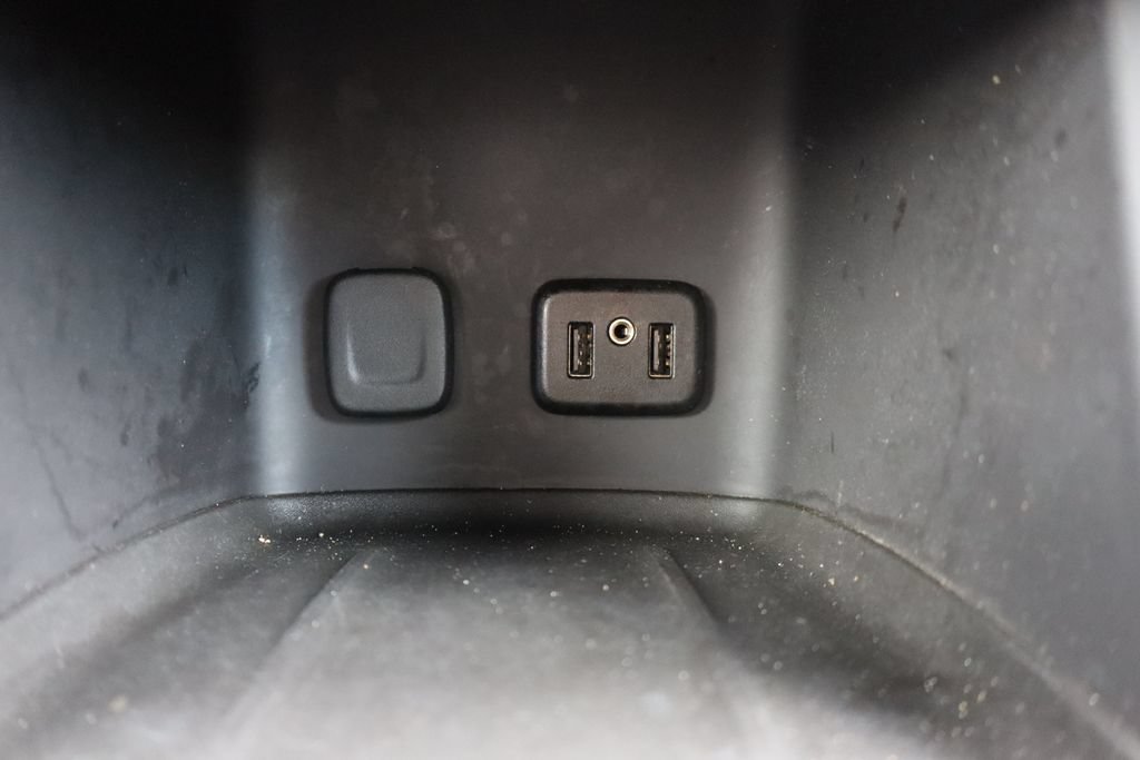 Used 2019 GMC Acadia SLE w/ Driver Alert Package I AWD/4WD image 18