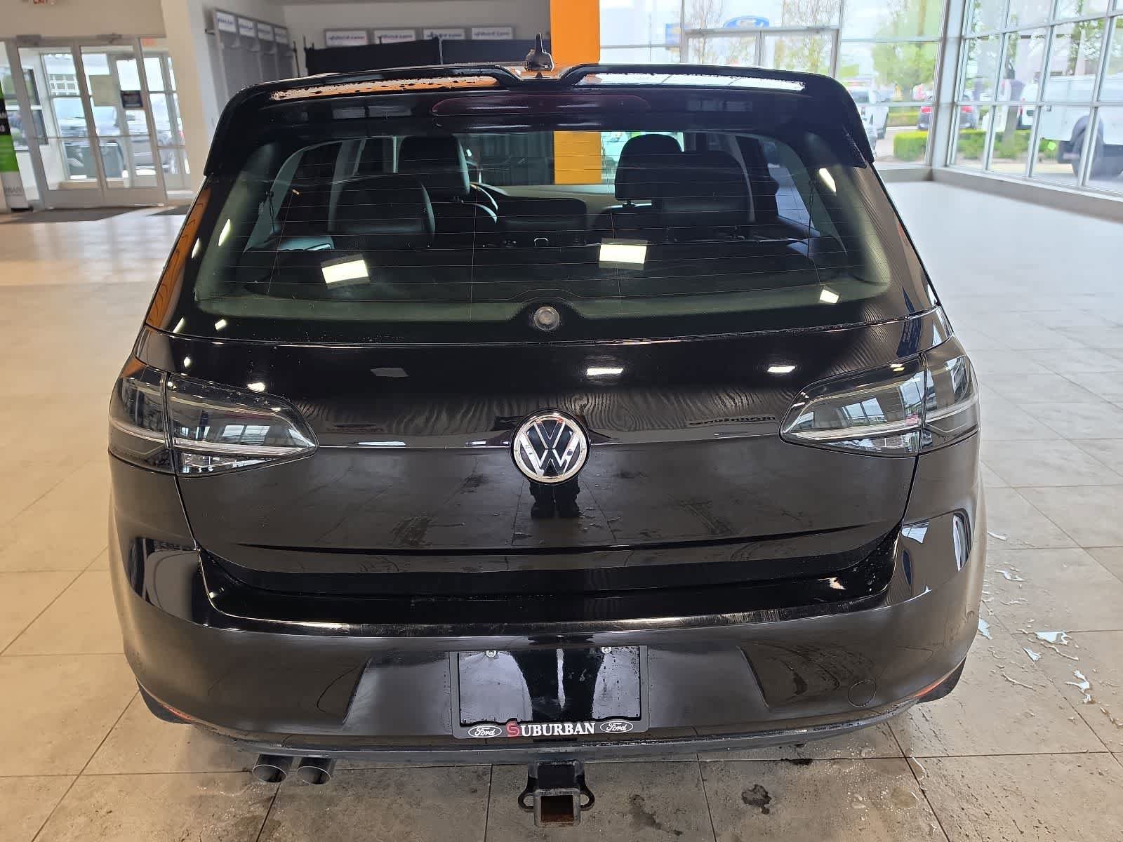 Used 2015 Volkswagen Golf TDI S FWD image 8