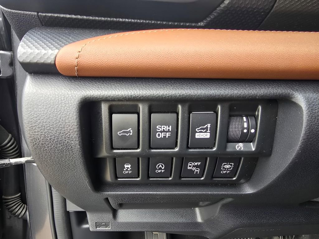 Used 2020 Subaru Forester Touring AWD/4WD image 16