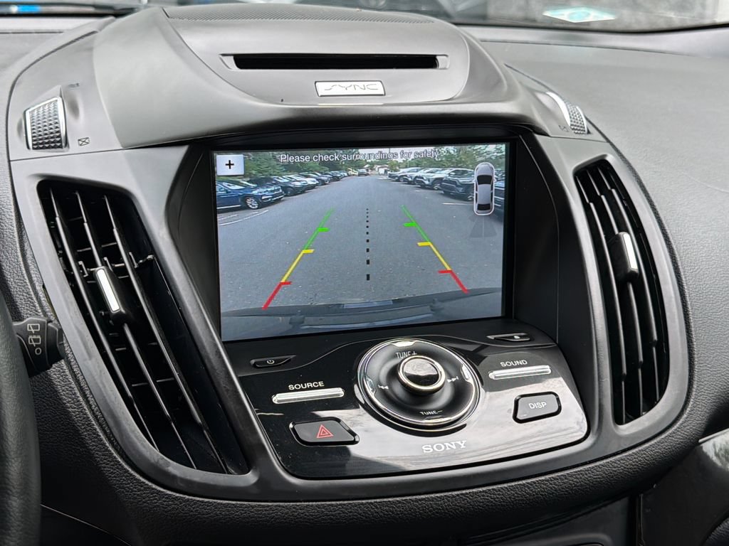 Used 2018 Ford Escape Titanium w/ Ford Safe & Smart Package AWD/4WD image 32