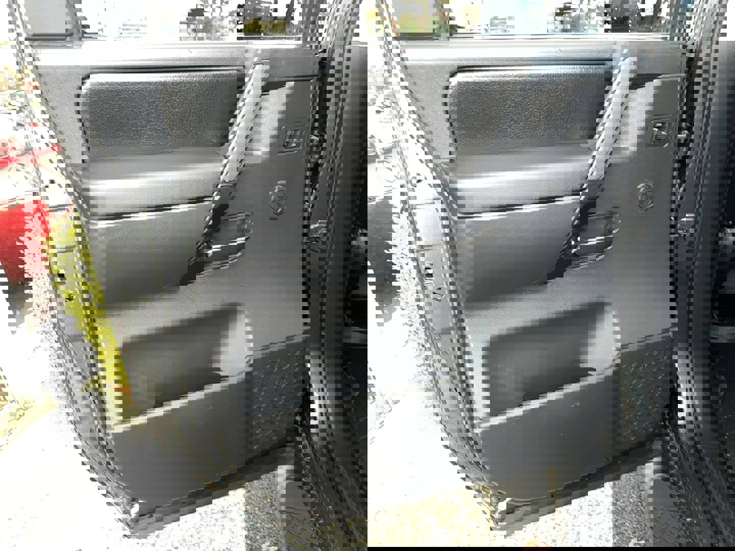 Used 2012 Nissan Titan SL image 19