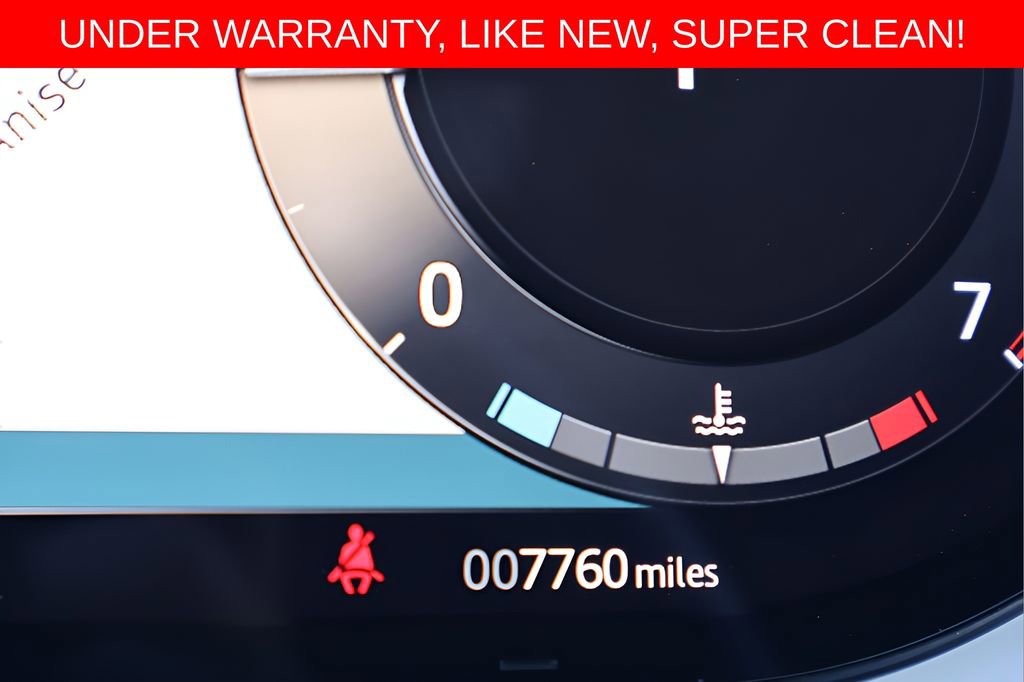 Used 2025 Land Rover Range Rover Sport SE image 22