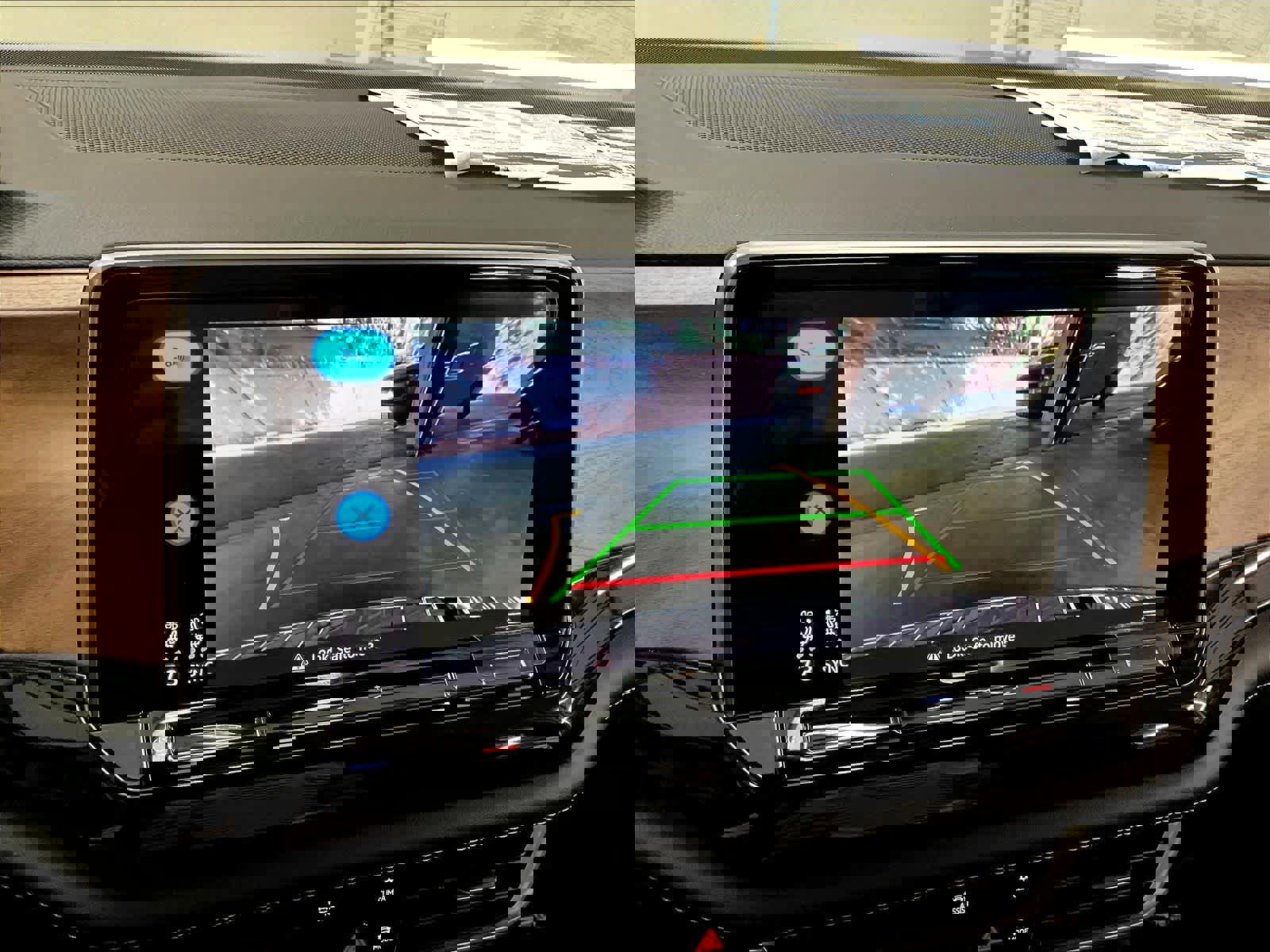 New 2026 Volkswagen Atlas SE image 20