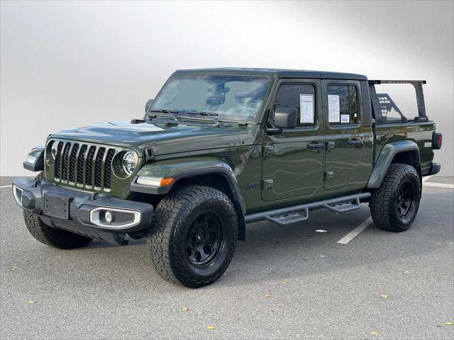 Used 2022 Jeep Gladiator Sport image 7