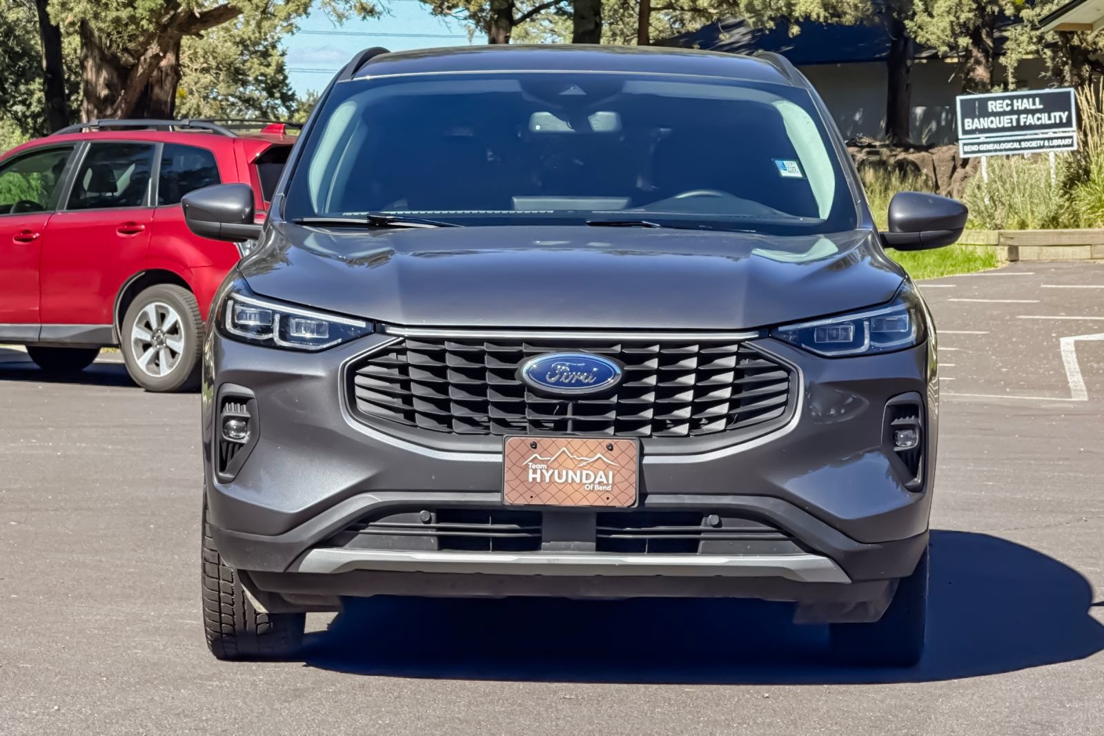 Used 2025 Ford Escape Platinum AWD/4WD image 10