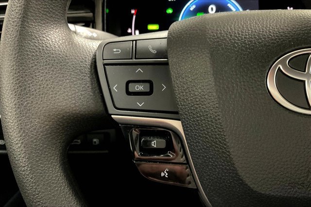 Certified 2025 Toyota Camry LE FWD image 19