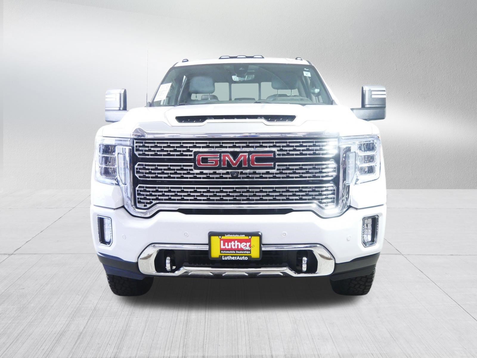 Used 2021 GMC Sierra 2500 Denali w/ Denali Ultimate Package AWD/4WD image 2