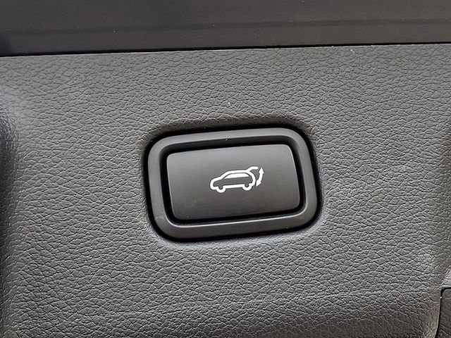 Used 2025 Hyundai Palisade SEL FWD image 30