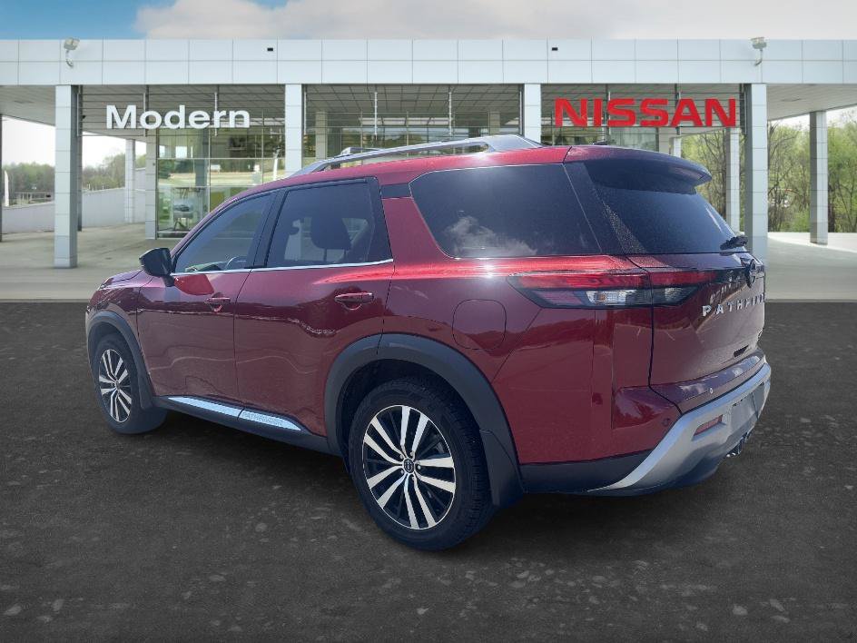 Certified 2023 Nissan Pathfinder Platinum AWD/4WD image 3