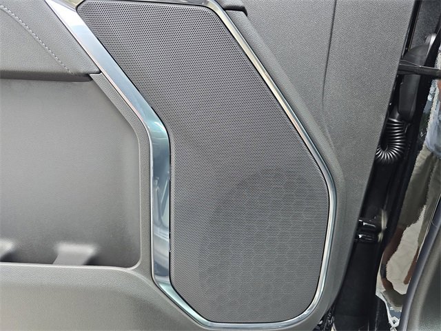 New 2026 GMC Sierra 1500 Elevation w/ LPO, Elevation Black Package image 18