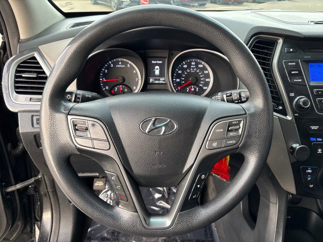 Used 2016 Hyundai Santa Fe Sport image 12