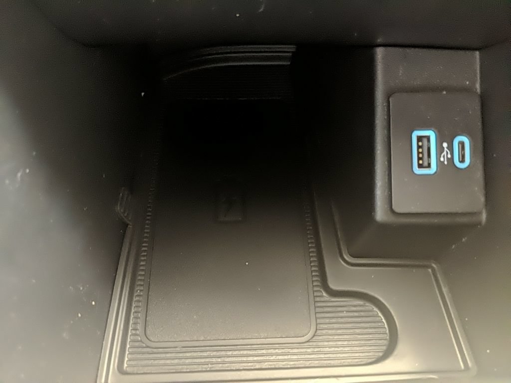 Used 2021 Ford Edge ST w/ Equipment Group 401A AWD/4WD image 24