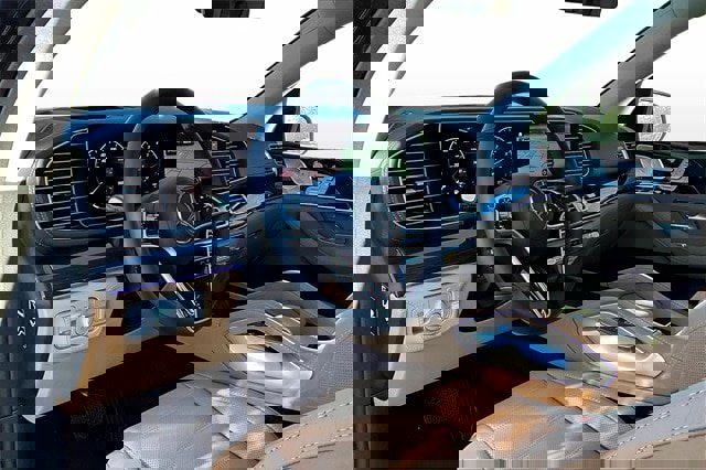 New 2026 Mercedes-Benz GLE 580 4MATIC image 8