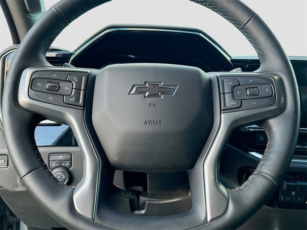 Used 2025 Chevrolet Silverado 1500 RST w/ Z71 Off-Road Package image 11