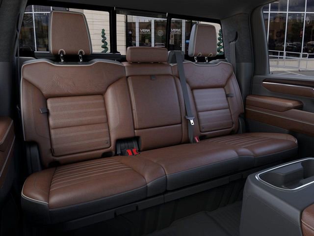 New 2026 GMC Sierra 2500 Denali Ultimate w/ LPO, Black Badging Package image 17