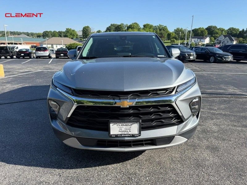Used 2025 Chevrolet Blazer LT AWD/4WD image 12