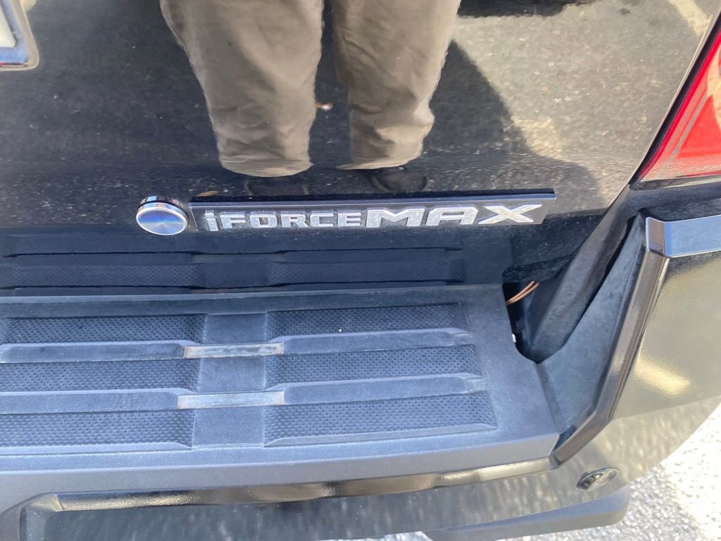 Used 2024 Toyota Tacoma Limited image 15