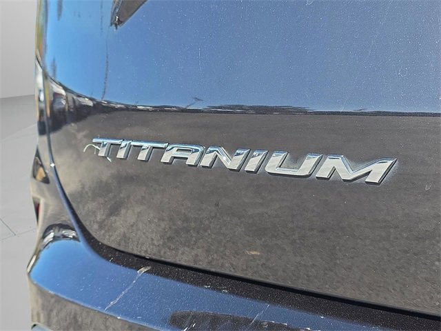 Used 2024 Ford Edge Titanium image 32