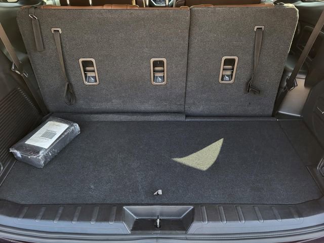 Used 2023 Subaru Ascent Touring image 11