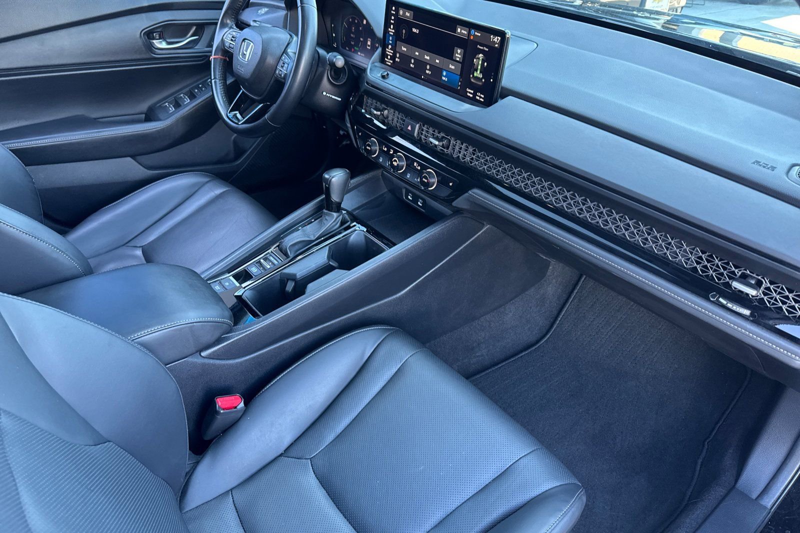 Used 2024 Honda Accord Sport image 19