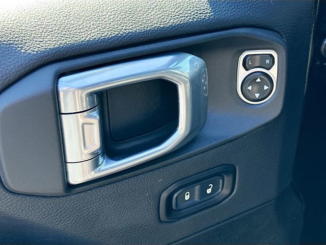 Used 2024 Jeep Wrangler Sahara w/ Technology Group image 18