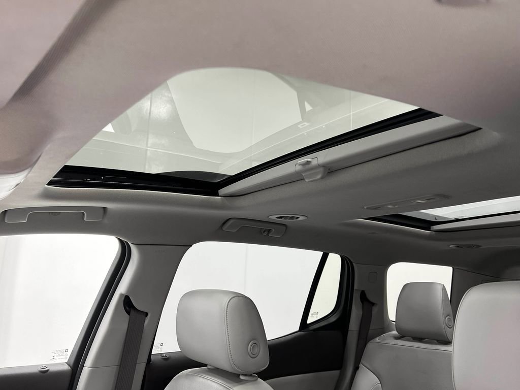 Used 2019 GMC Acadia SLT image 12