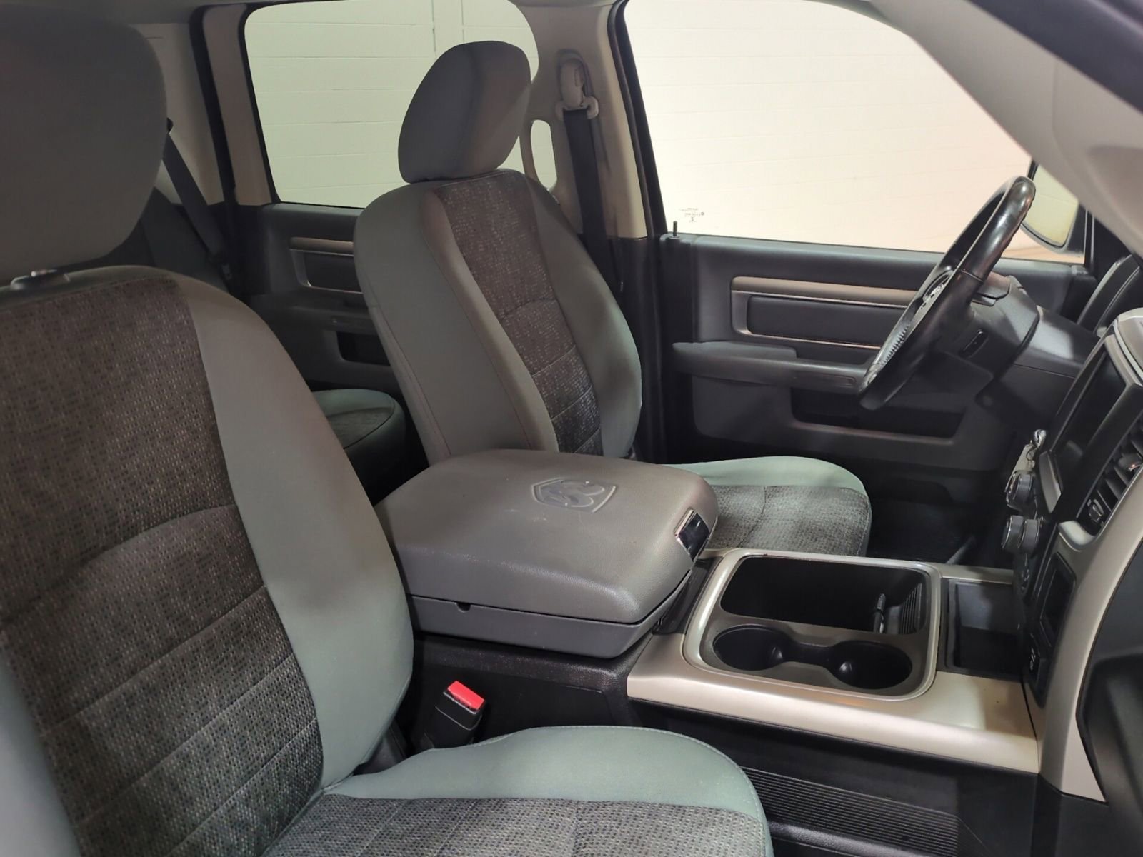 Used 2016 RAM 1500 Big Horn AWD/4WD image 12
