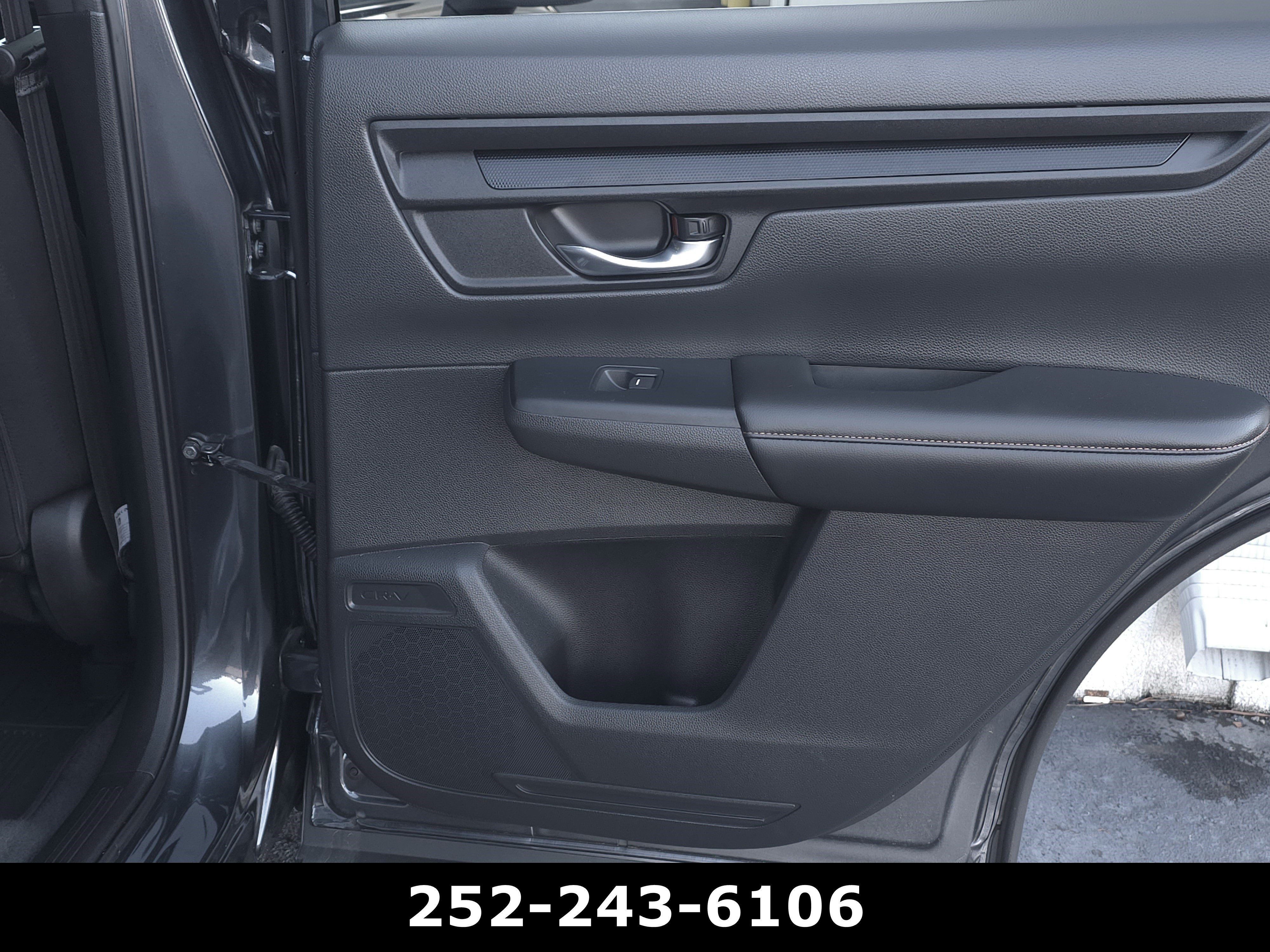 Used 2023 Honda CR-V Sport image 32