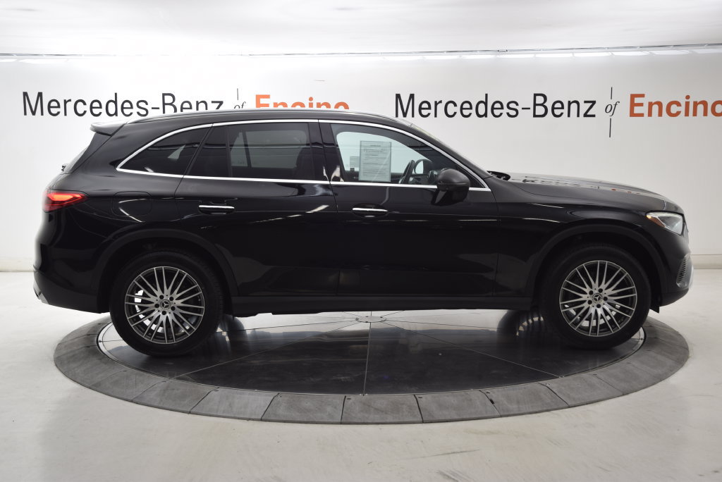 Used 2023 Mercedes-Benz GLC 300 image 7
