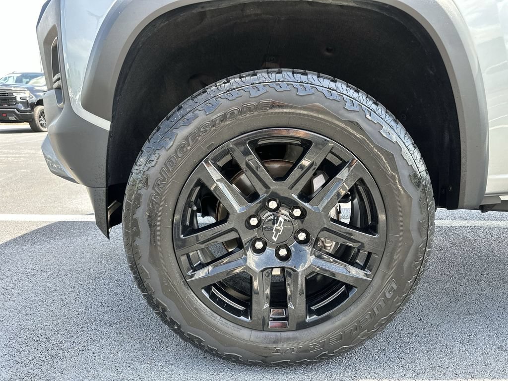 Used 2024 Chevrolet Colorado Trail Boss w/ Advanced Trailering Package AWD/4WD image 16