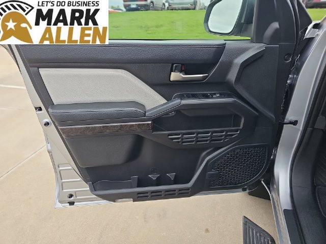 Used 2024 Toyota Tacoma Limited AWD/4WD image 22