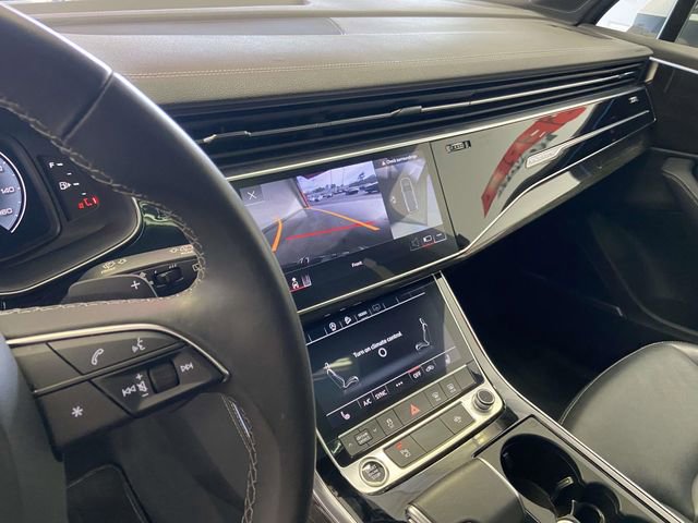 Used 2025 Audi Q7 3.0T Premium Plus image 23